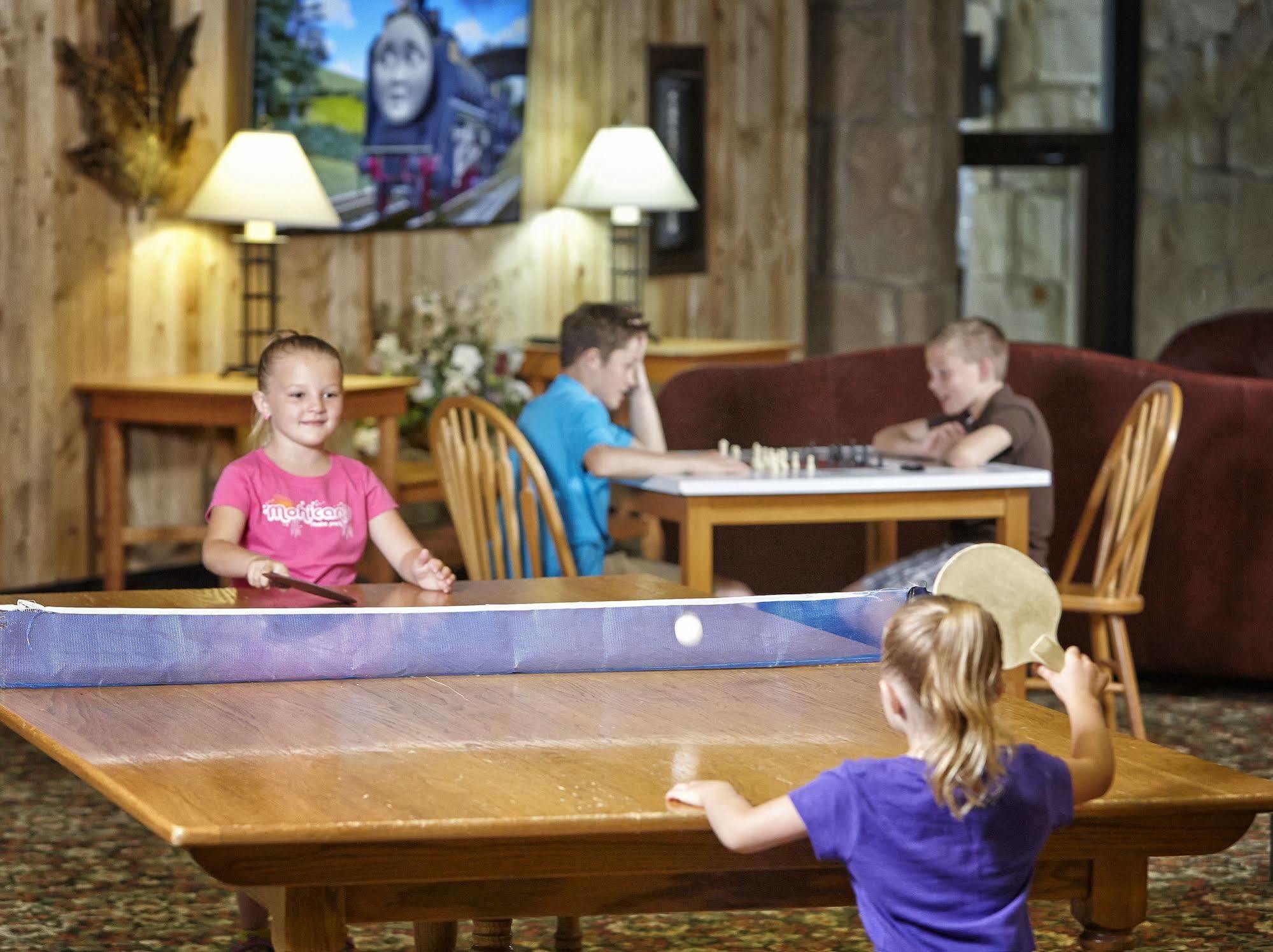 Mohican Lodge And Conference Center Perrysville Εξωτερικό φωτογραφία