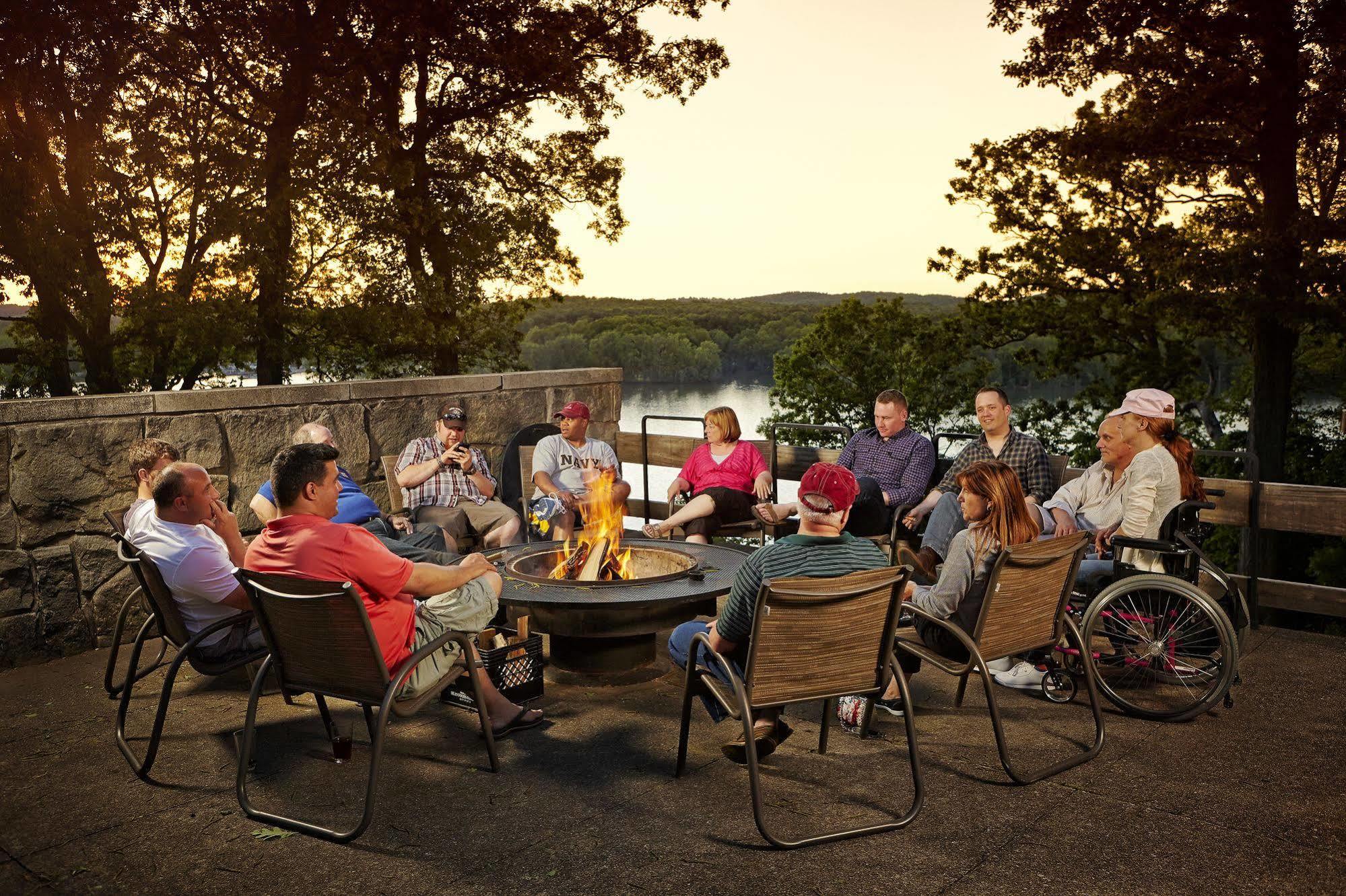 Mohican Lodge And Conference Center Perrysville Εξωτερικό φωτογραφία