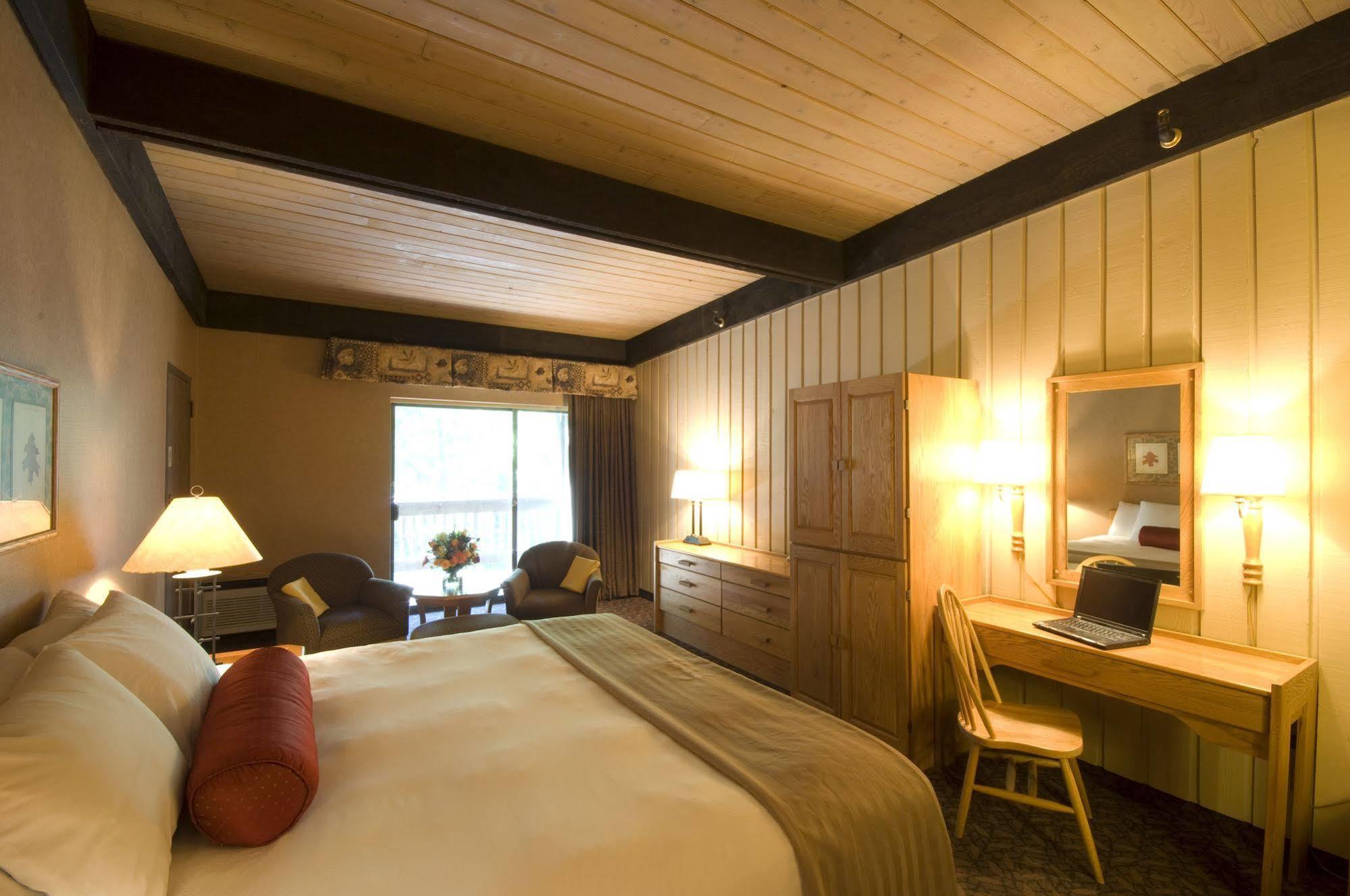 Mohican Lodge And Conference Center Perrysville Εξωτερικό φωτογραφία
